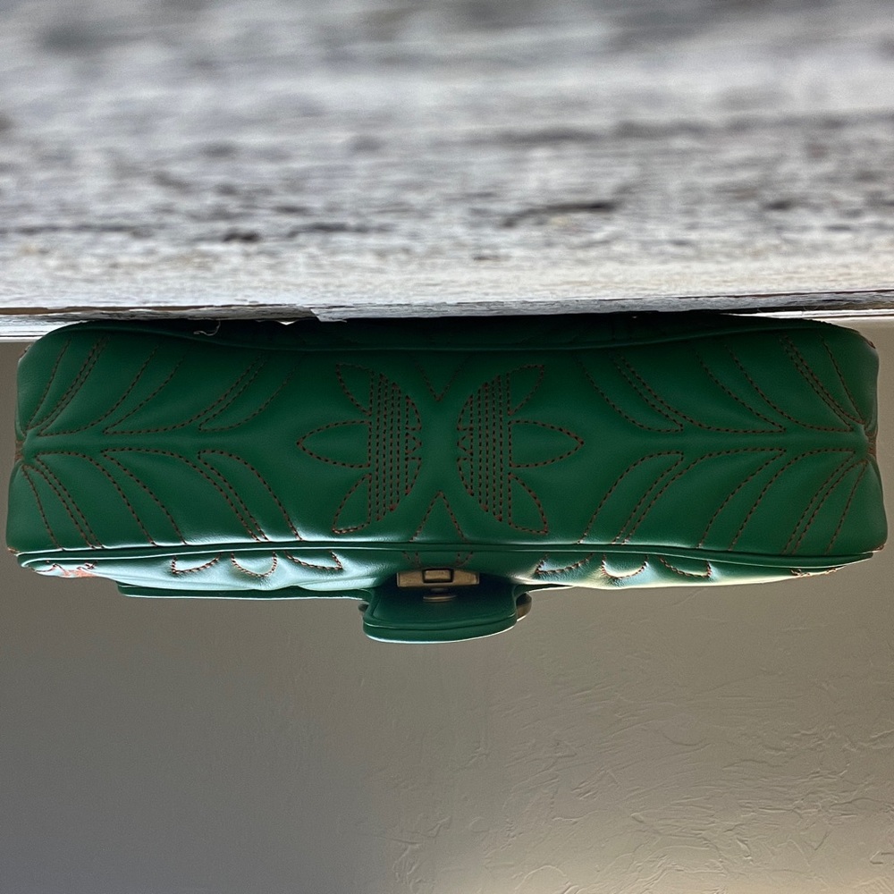 GUCCI x Adidas Green Marmont Purse Bag 443497 Leather Logo Gold Chain GG RARE - Picture 6 of 16